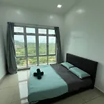 A1501 Manhattan Austin 3Queen Bed Netflix By Stay